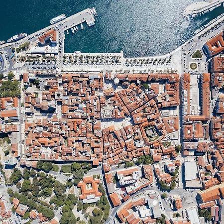 House "Anno 1881"-Center Of Split Apartment Екстериор снимка