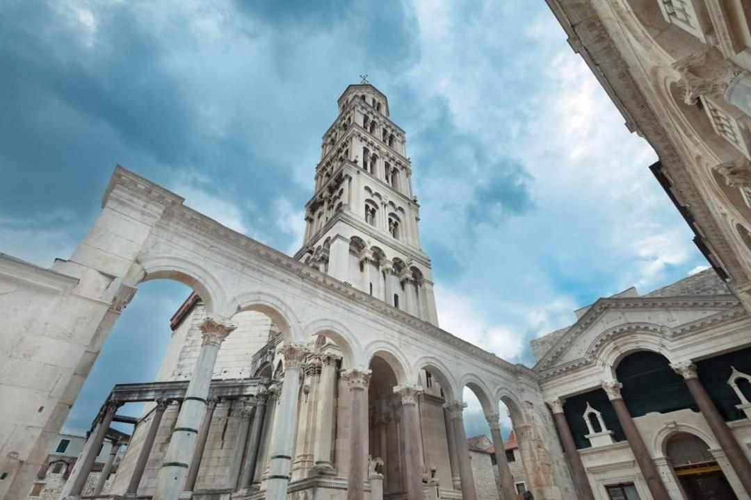 House "Anno 1881"-Center Of Split Apartment Екстериор снимка